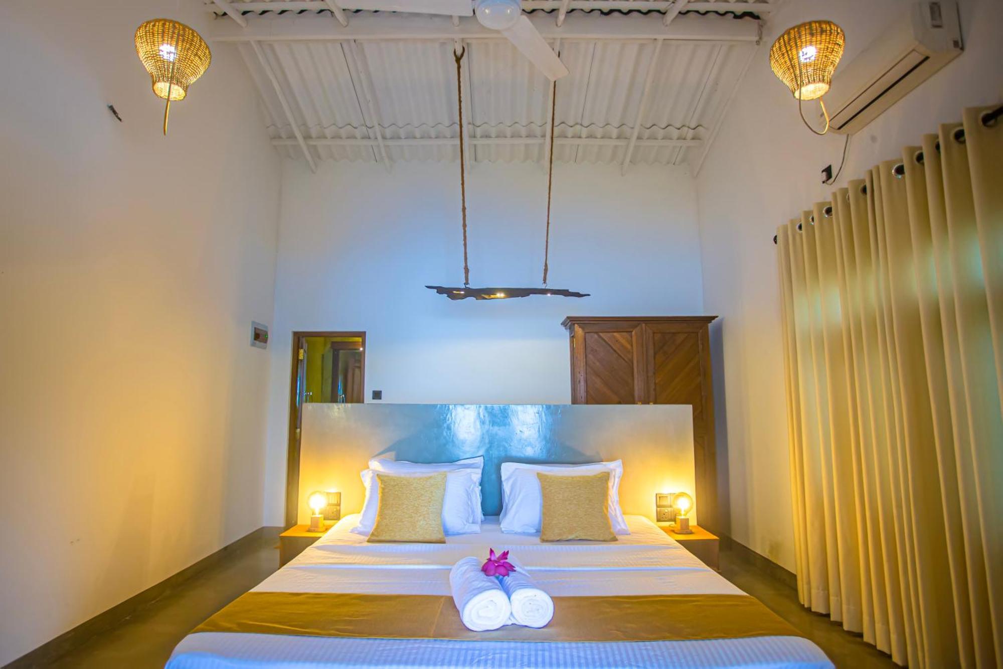 Aki Luna Lagoon Resort Hikkaduwa Exterior foto
